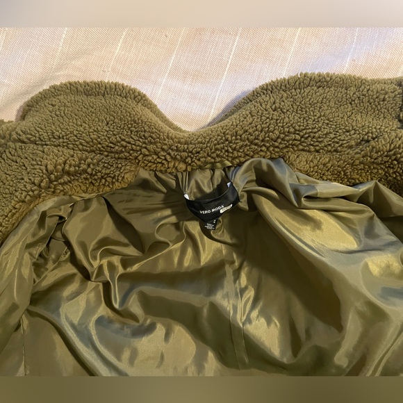 Faux Sherpa Coat Green - Picture 9 of 9